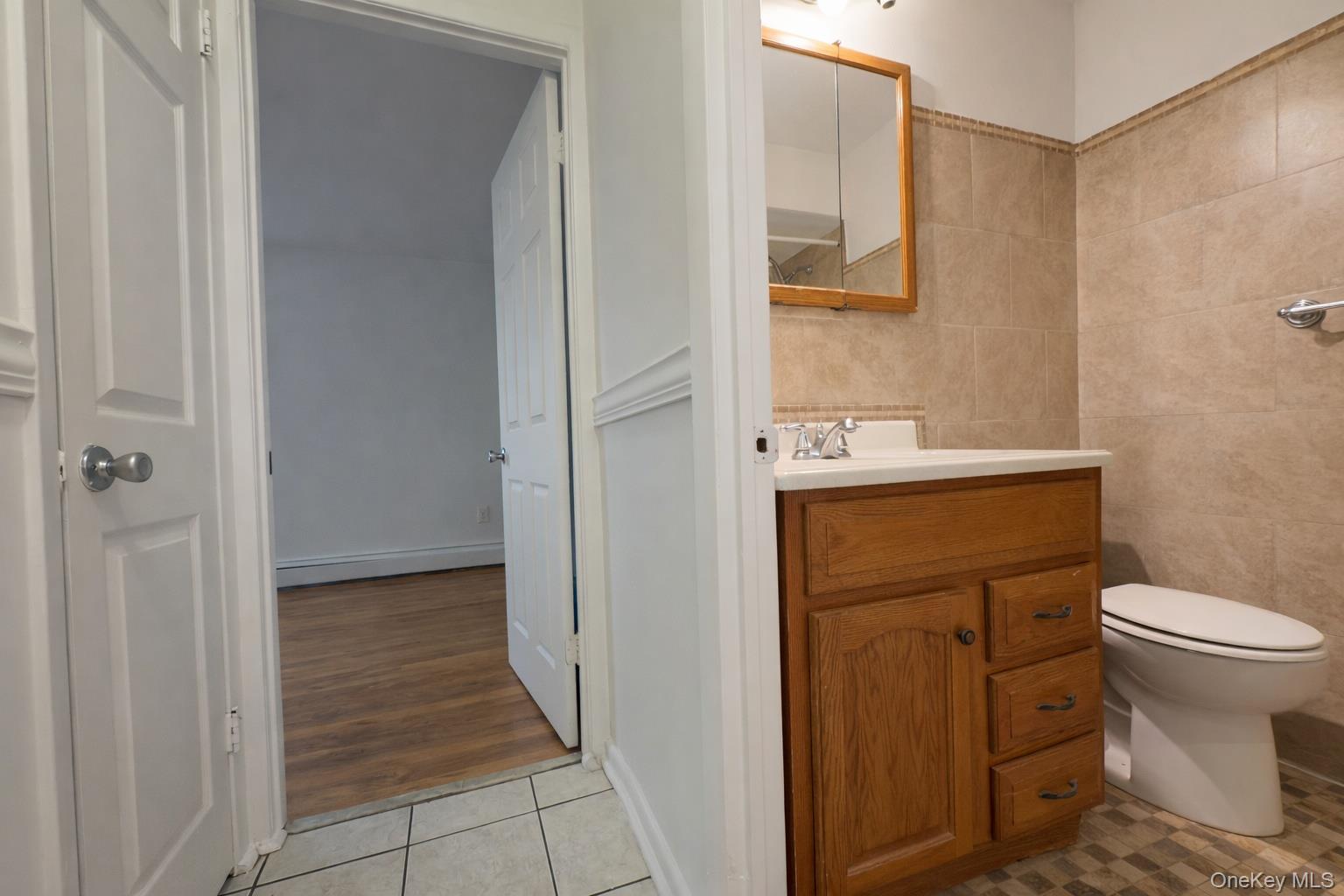 536 Throgs Neck Expressway, Bronx, NY 10465