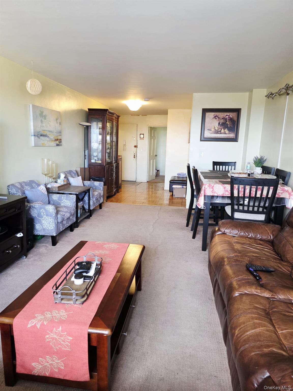 8900 170 # 12F, Jamaica, NY 11432