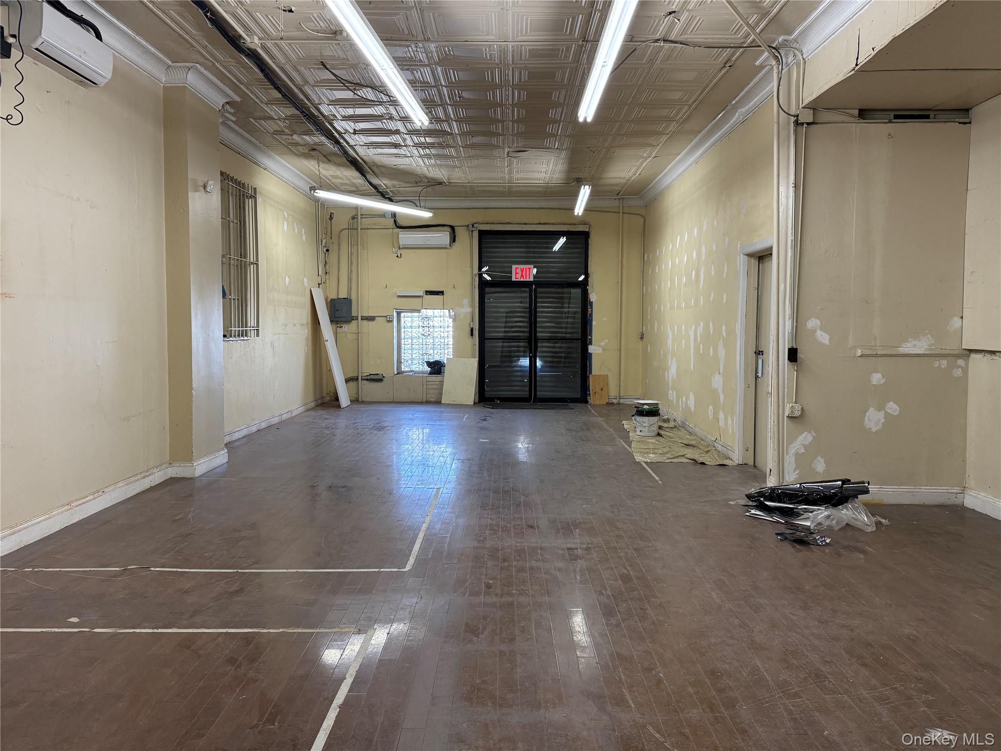 3032 atlantic, Brooklyn, NY 11208