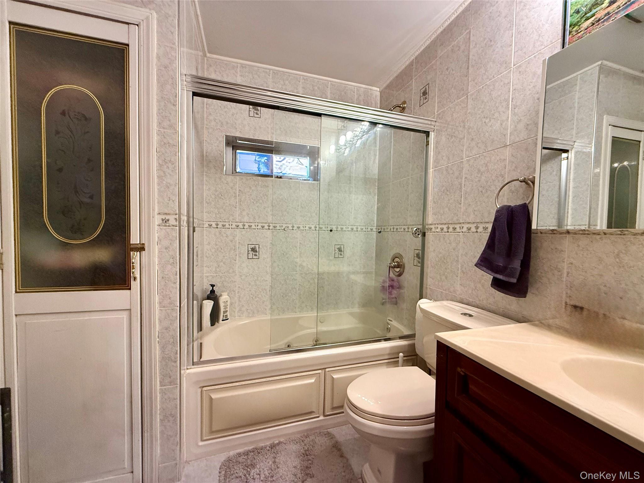 54-05 68th Street, Maspeth, NY 11378