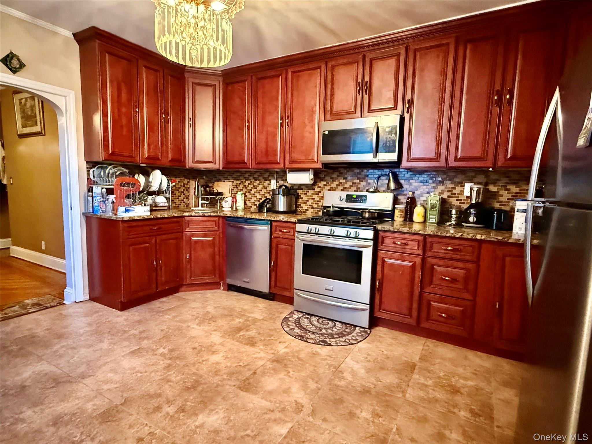 54-05 68th Street, Maspeth, NY 11378