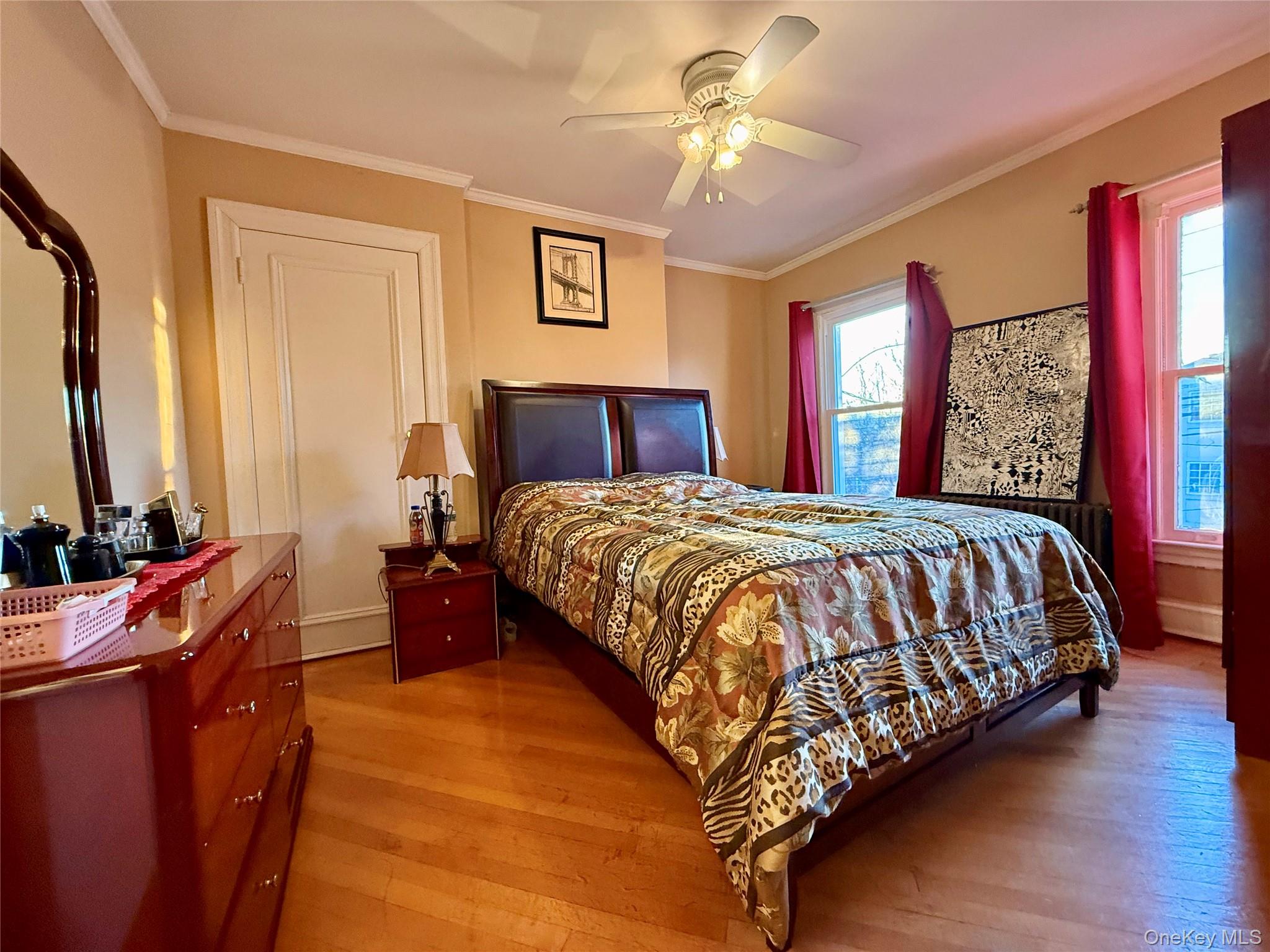 54-05 68th Street, Maspeth, NY 11378