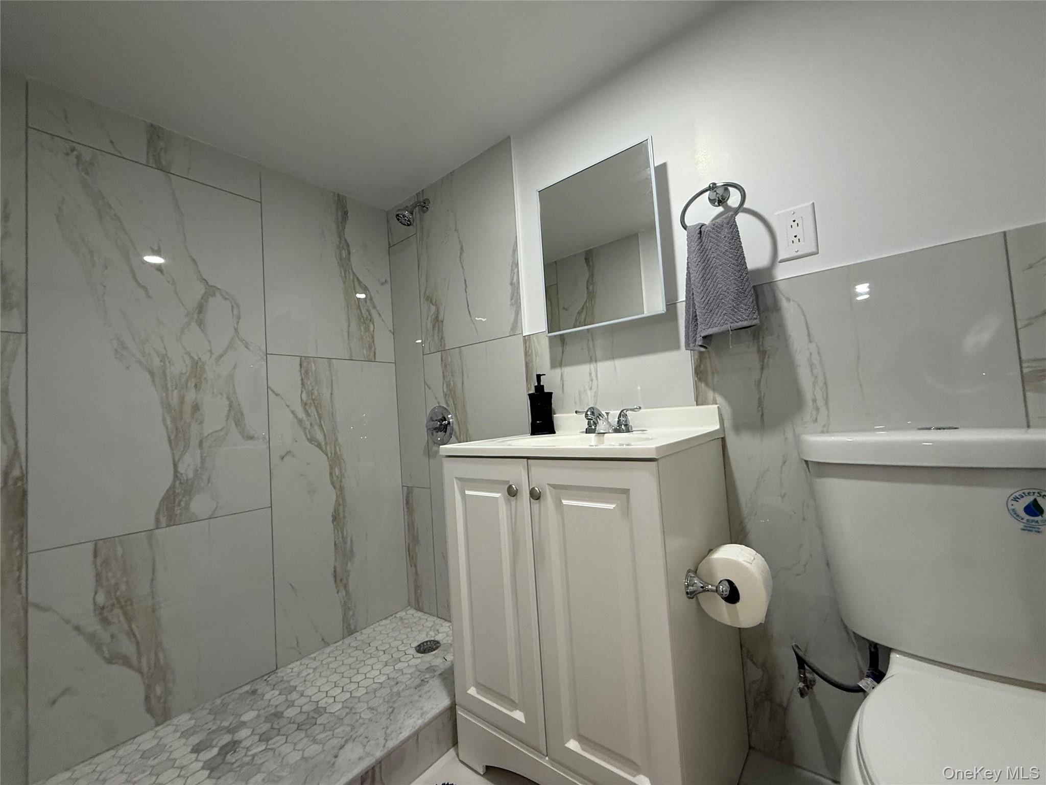 54-05 68th Street, Maspeth, NY 11378