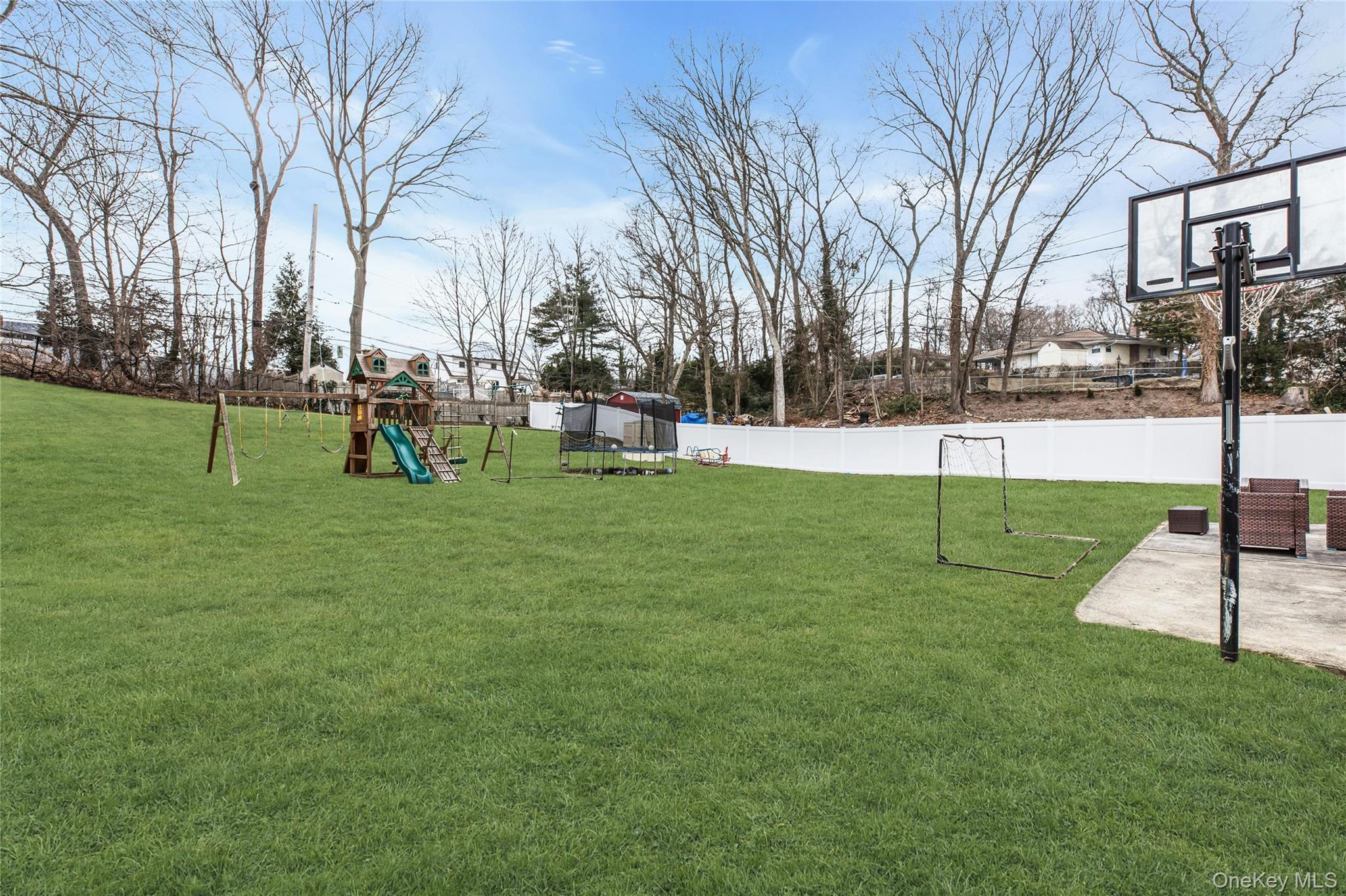 46 Falcon Drive, Hauppauge, NY 11788