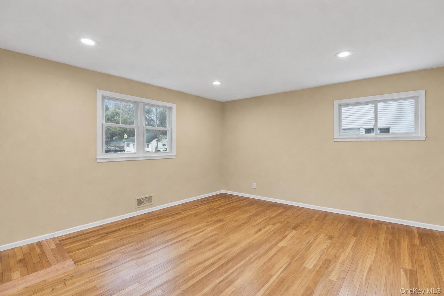 46 Falcon Drive, Hauppauge, NY 11788