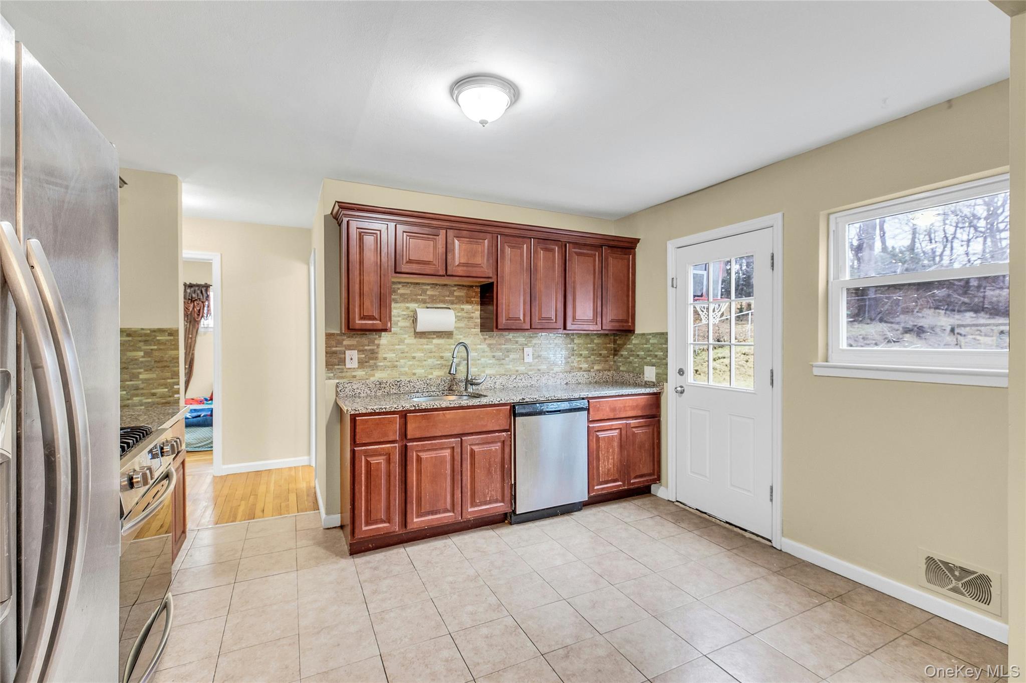 46 Falcon Drive, Hauppauge, NY 11788