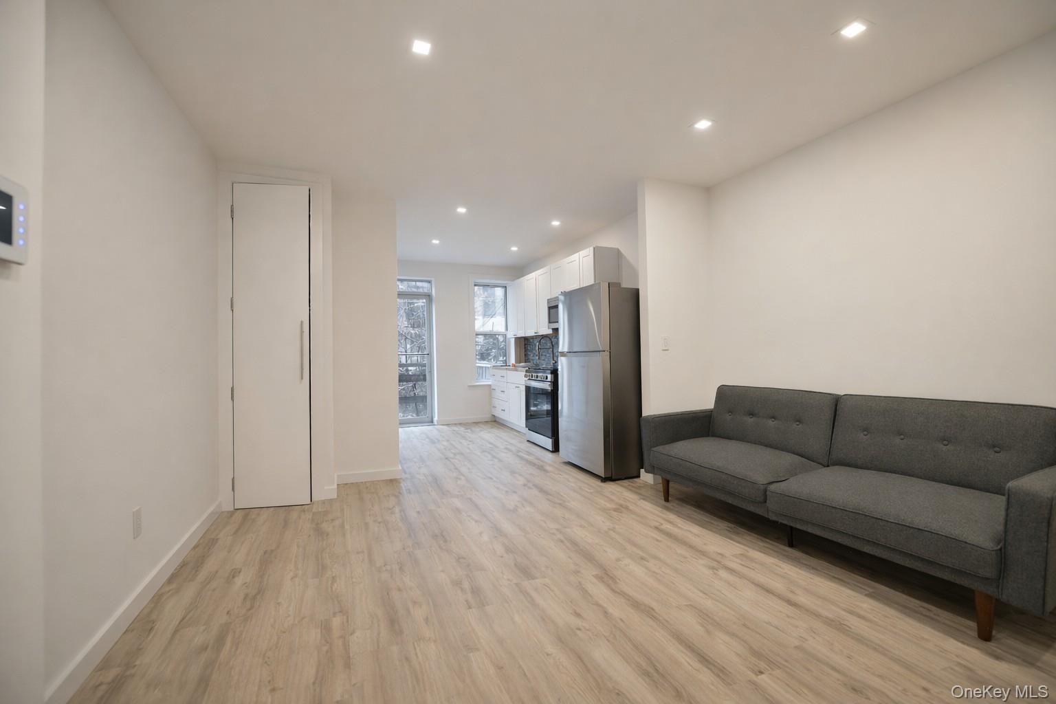 1679 Gates Avenue, Ridgewood, NY 11385