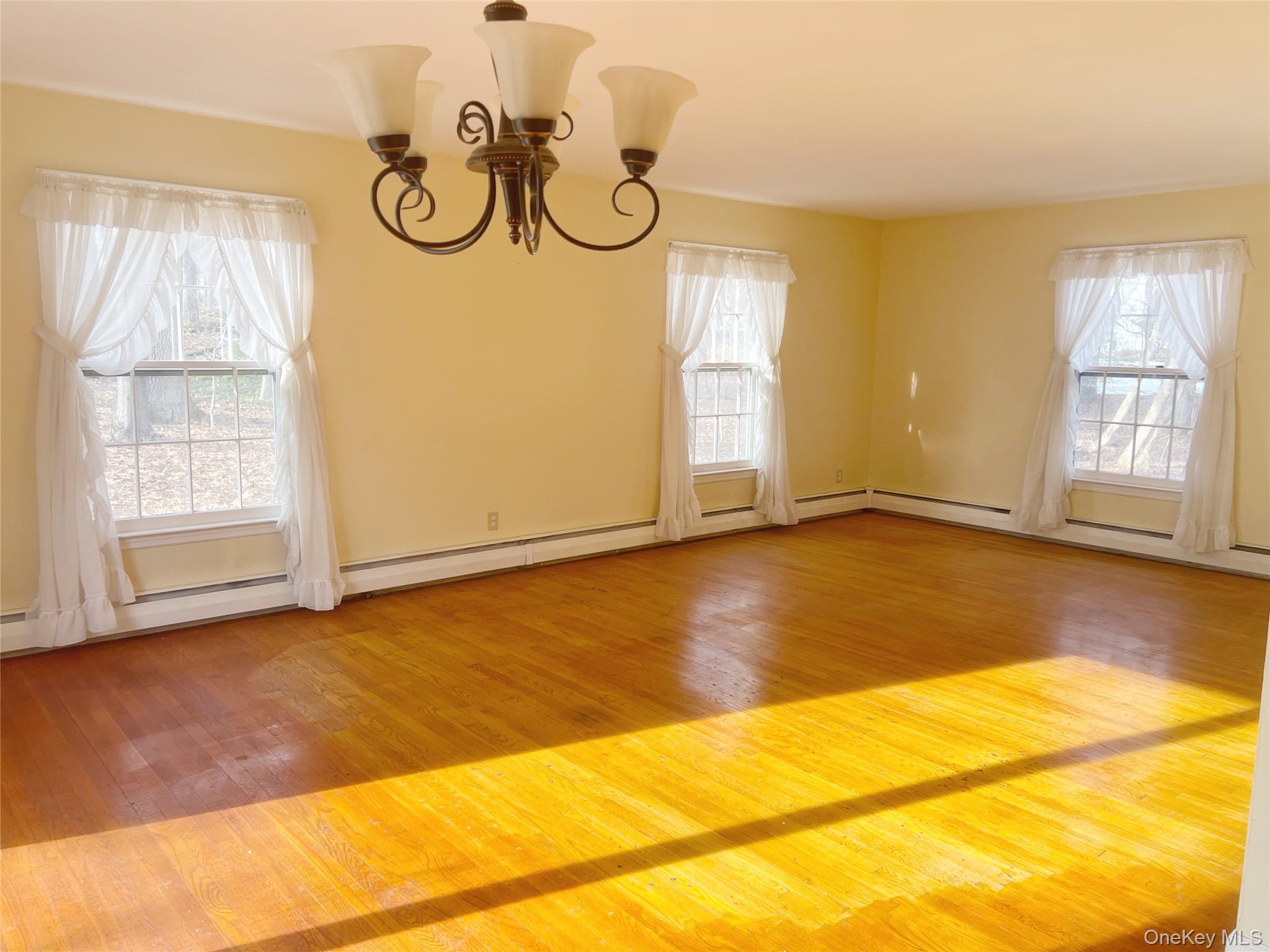 84 Hillis Terrace, Poughkeepsie, NY 12603