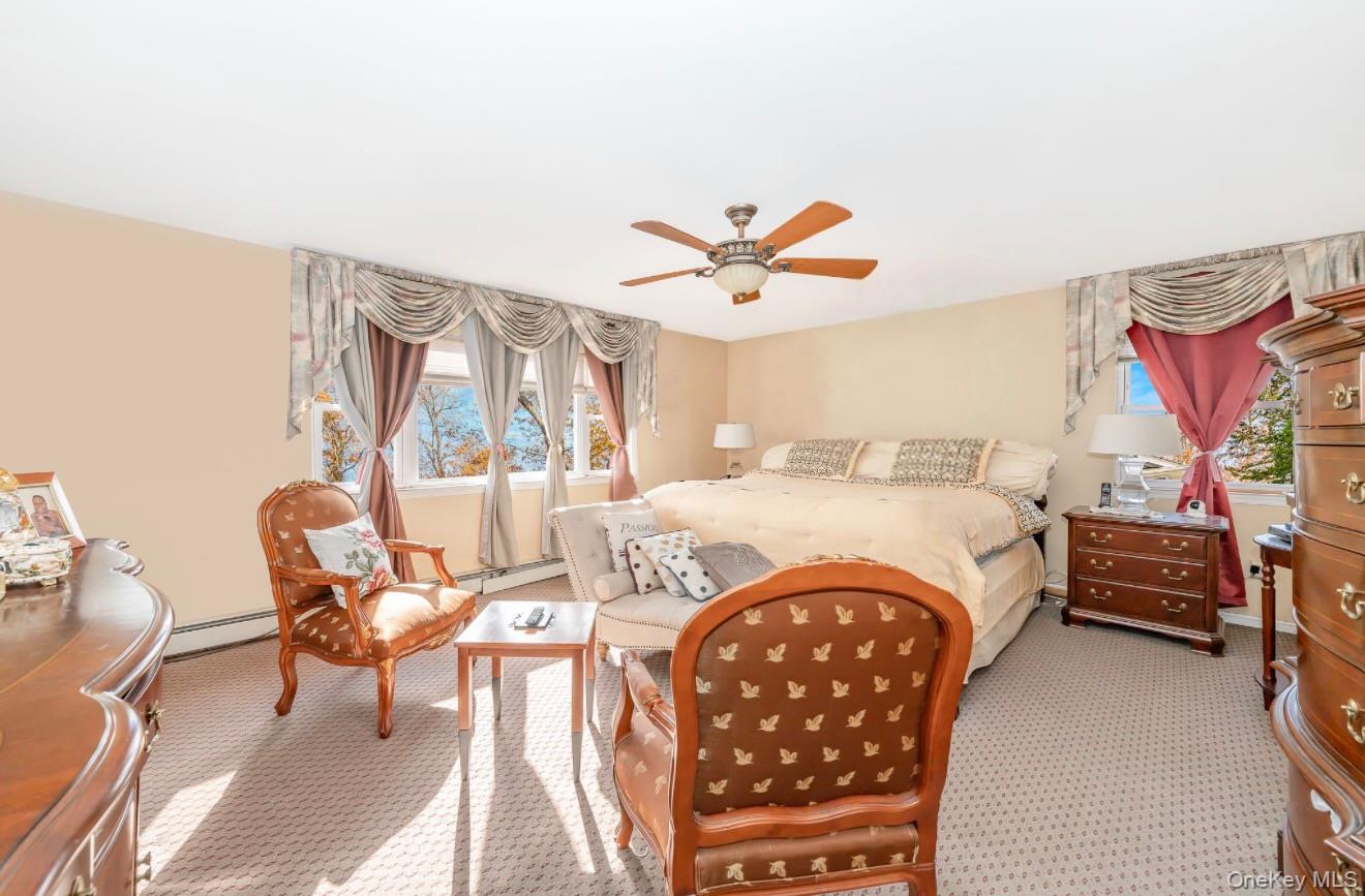 824 Lawrence Court, West Hempstead, NY 11552