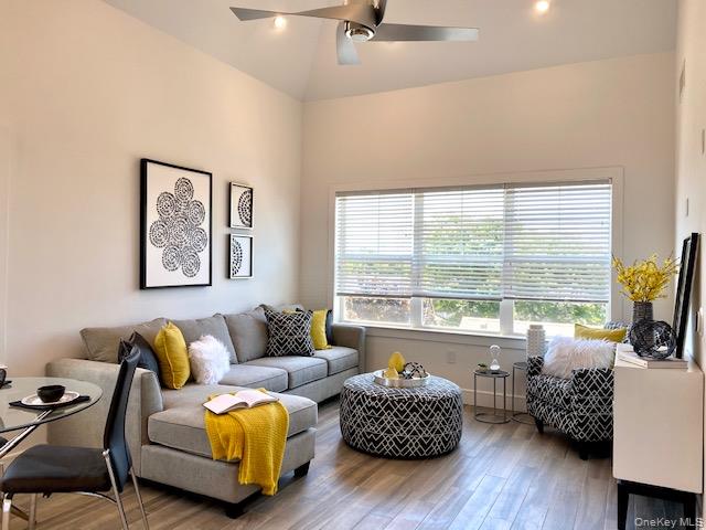 148 south front Street # PH318, Farmingdale, NY 11735