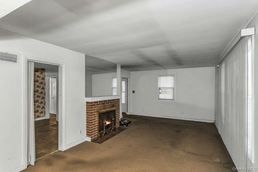 252 Toronto Avenue, Massapequa, NY 11758