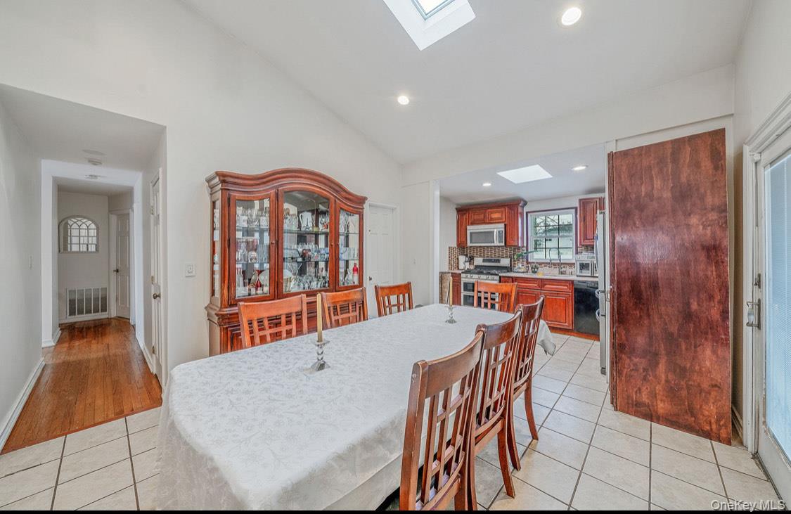 160 Stahley Street, Brentwood, NY 11717