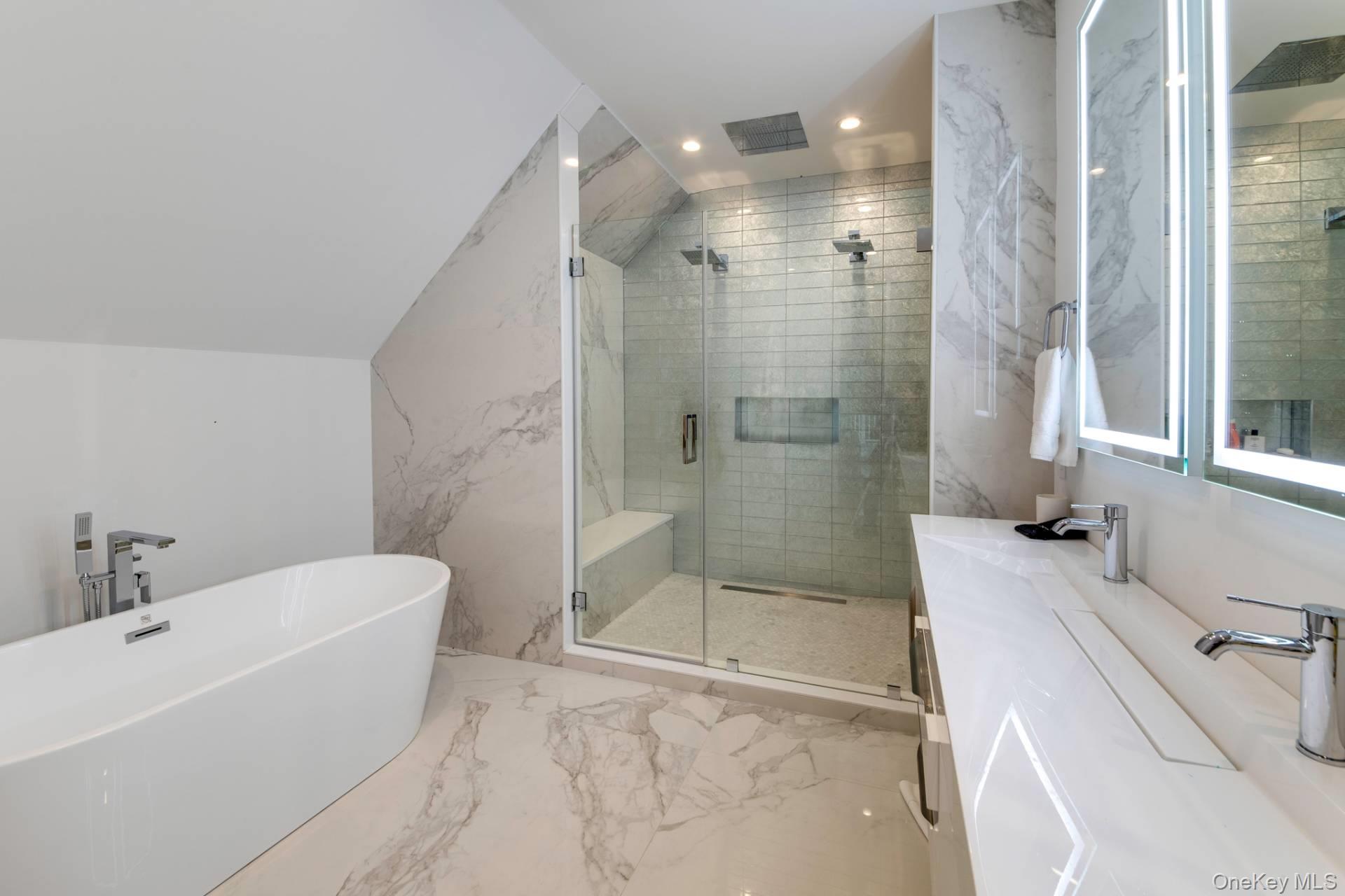 12 Central Avenue, East Hampton, NY 11937