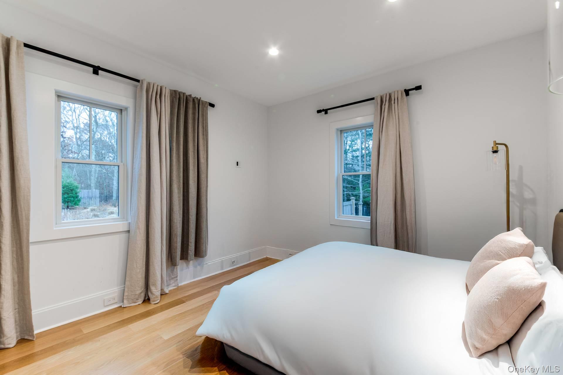 12 Central Avenue, East Hampton, NY 11937