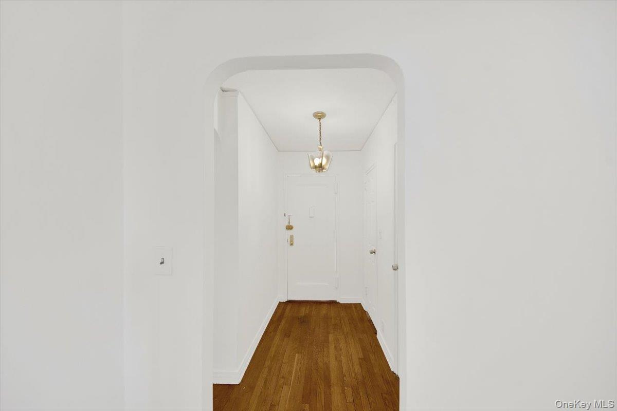 811 Bronx River Road # 3C, Bronxville, NY 10708