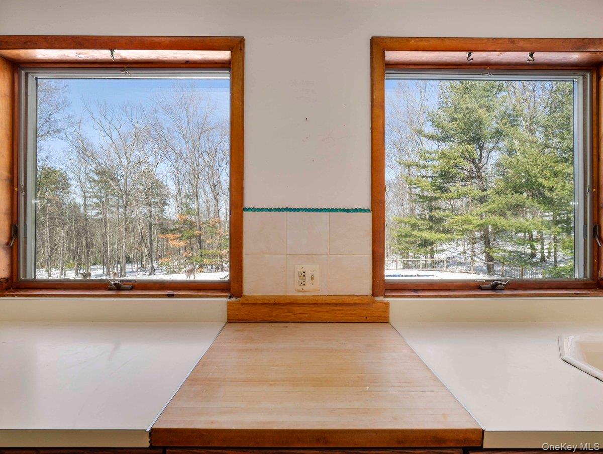 118 Split Rock Drive, Barryville, NY 12719