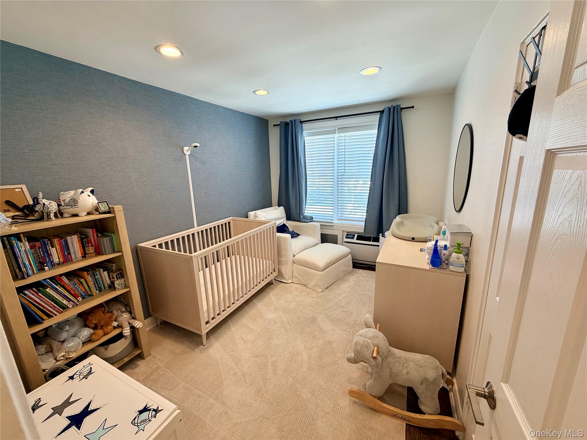 1 E Broadway # 3N, Long Beach, NY 11561