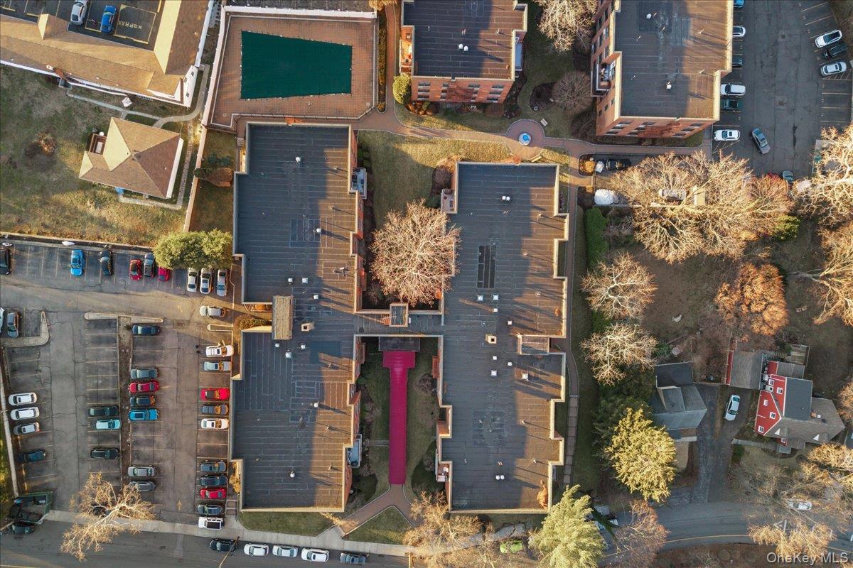 1015 Old Post Road # 2C, Mamaroneck, NY 10543