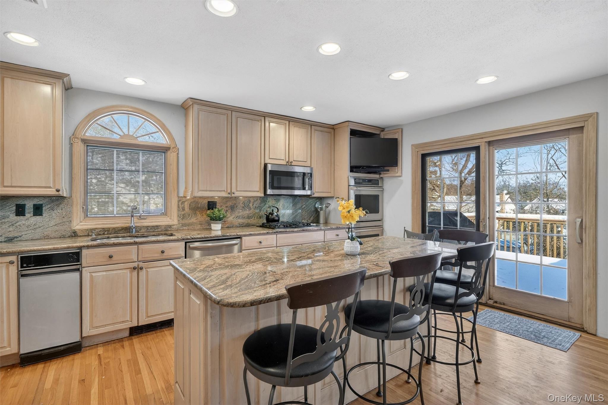 5 Raleigh Drive, New City, NY 10956