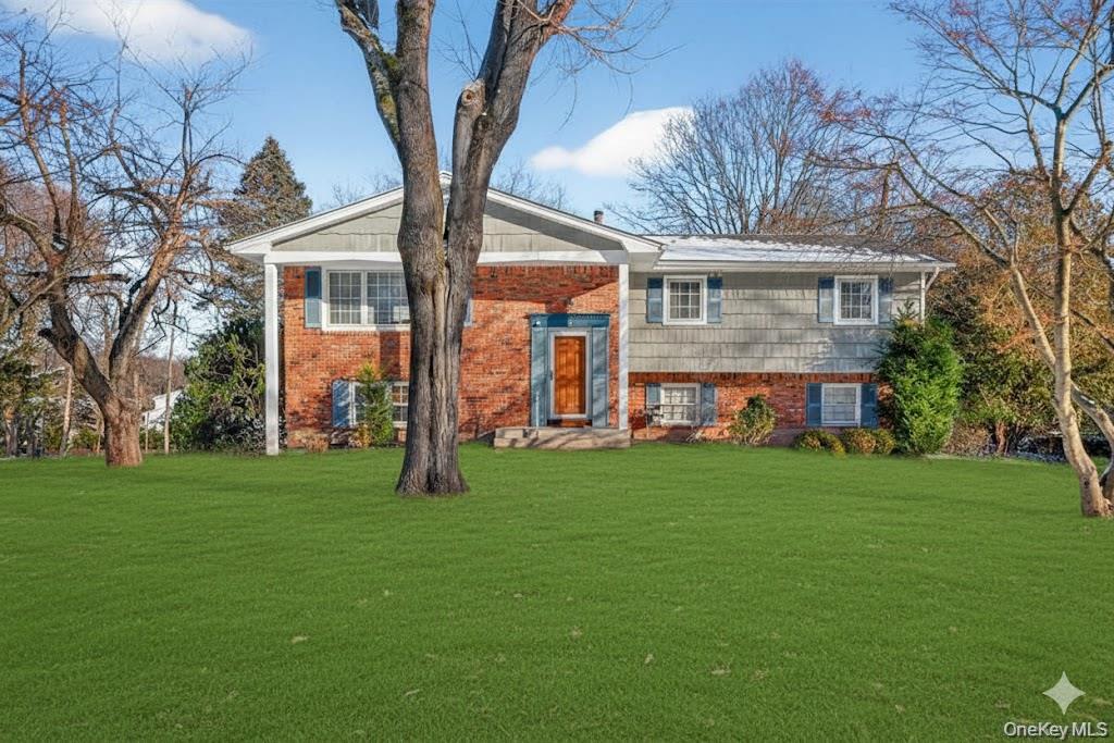 5 Raleigh Drive, New City, NY 10956