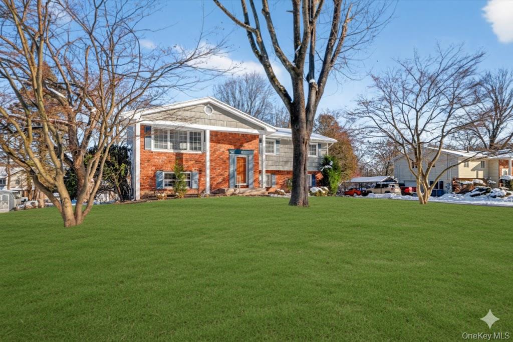 5 Raleigh Drive, New City, NY 10956