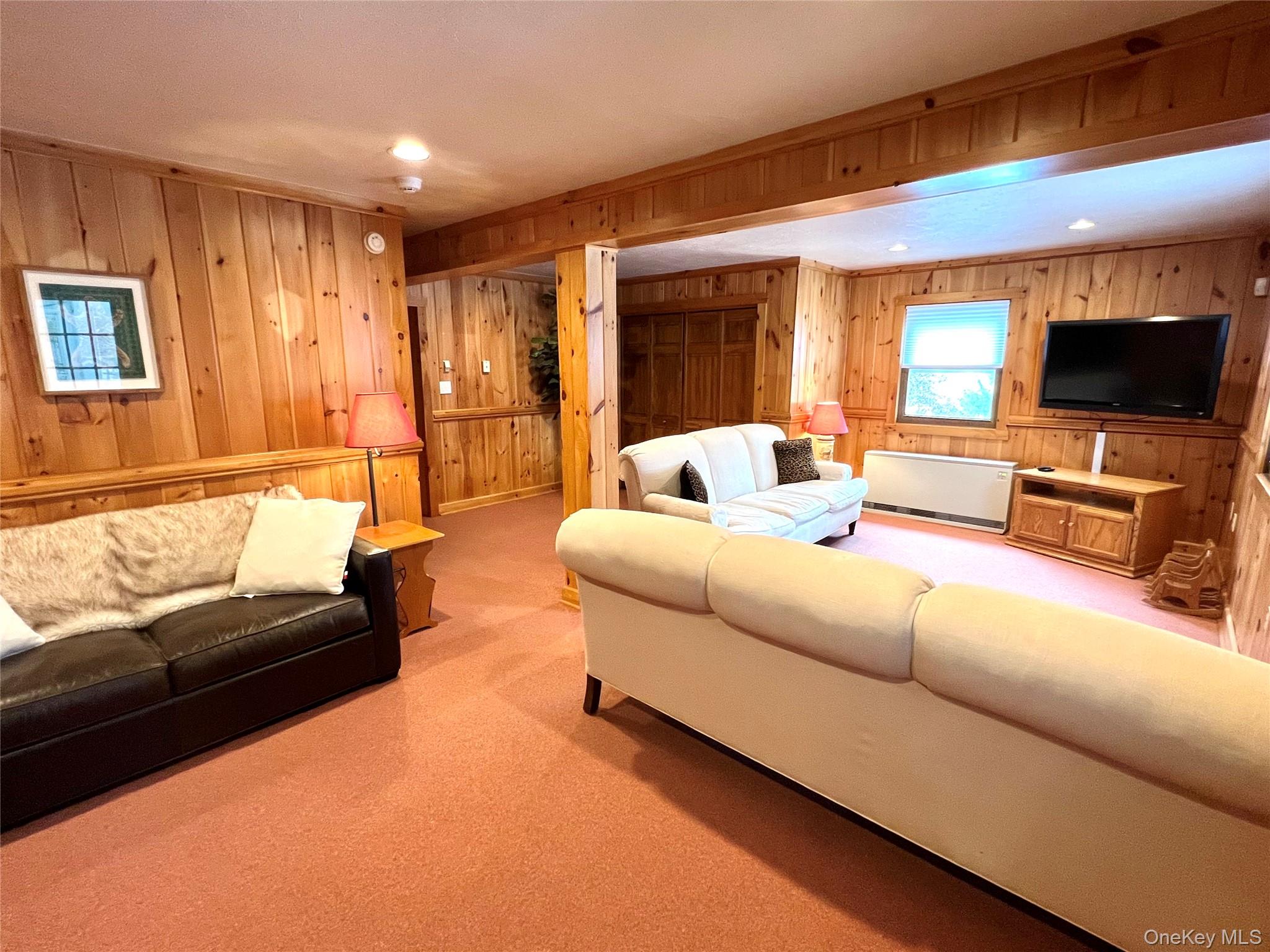 34 Old Road, Windham, NY 12496