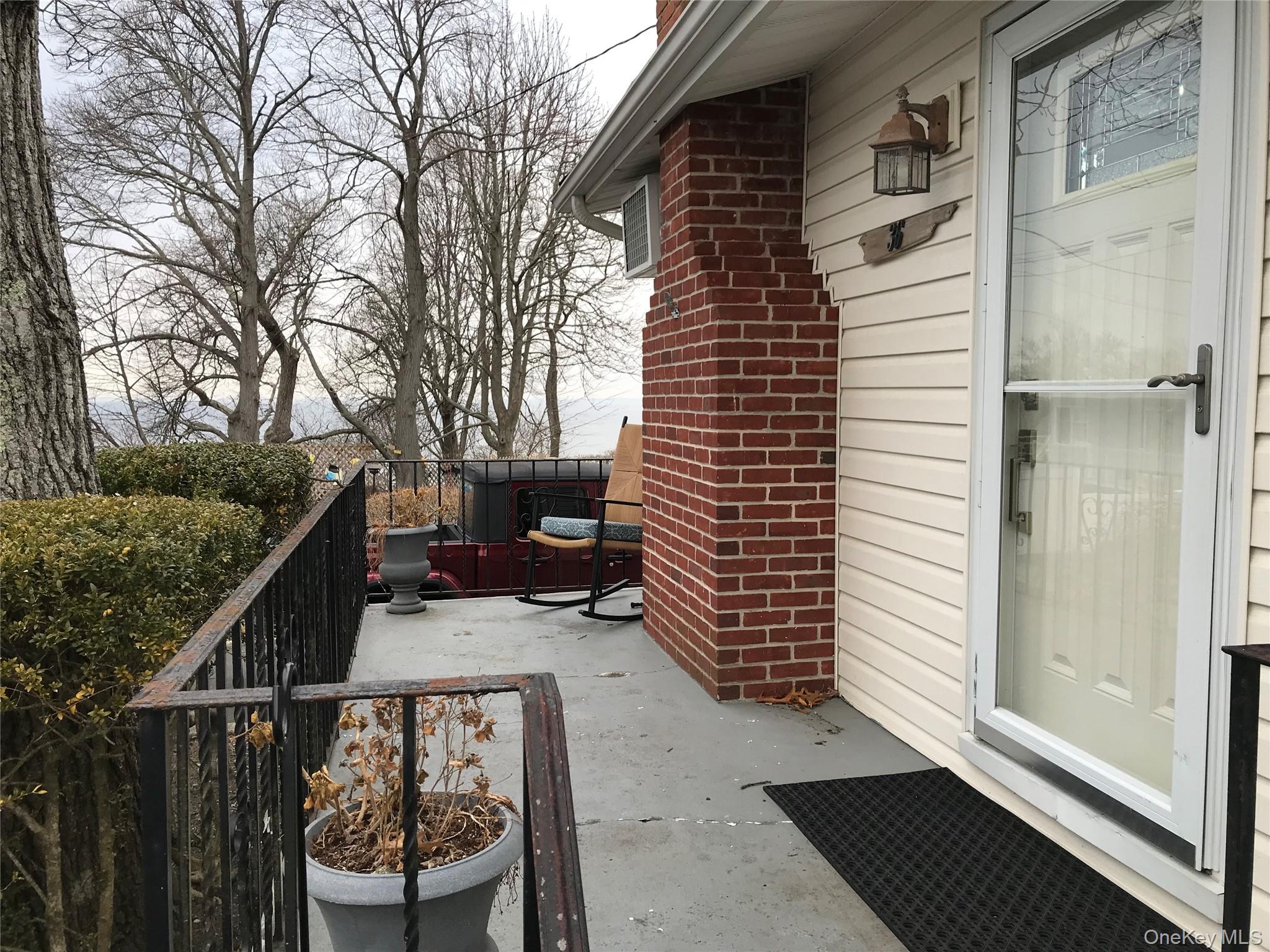 36 Oak Lane, Wading River, NY 11792