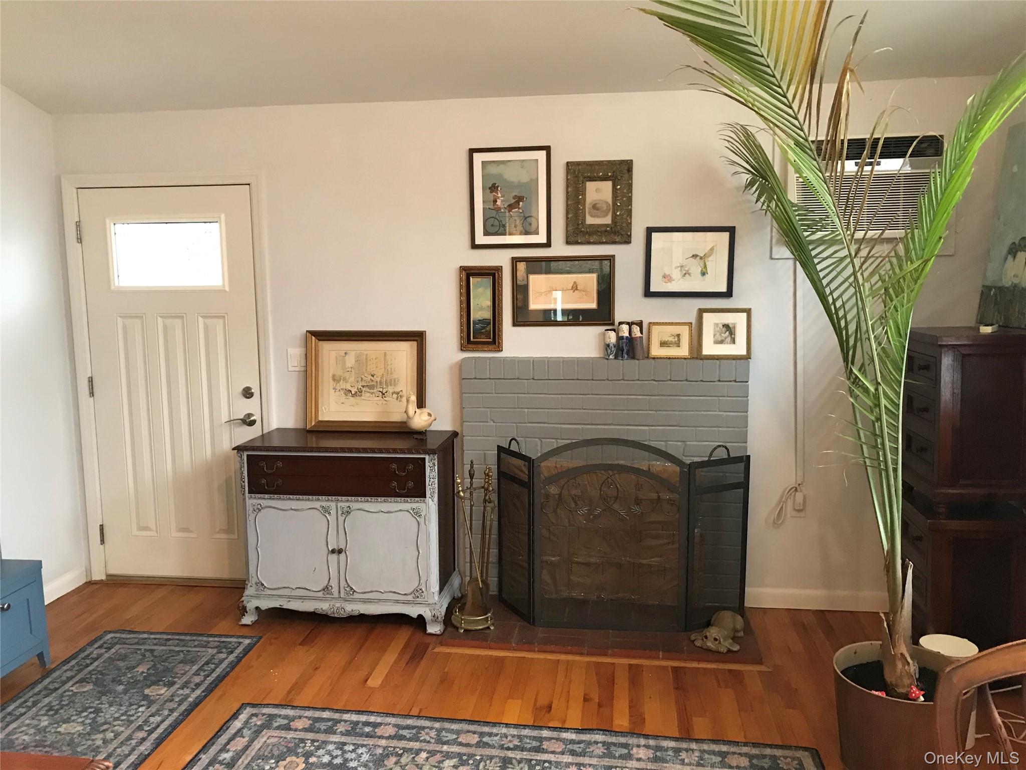 36 Oak Lane, Wading River, NY 11792