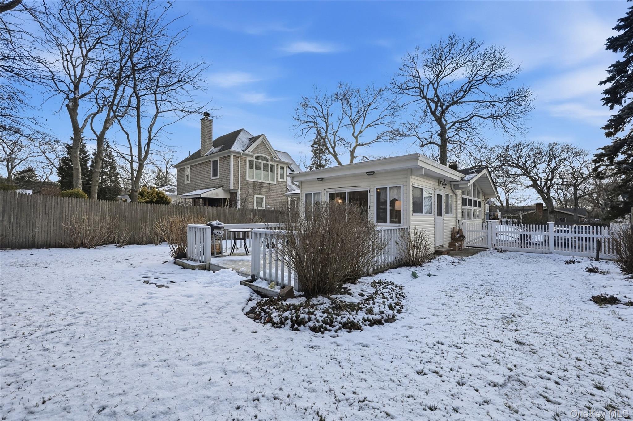 36 Oak Lane, Wading River, NY 11792