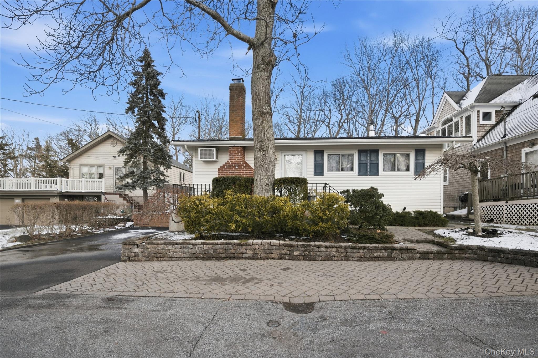 36 Oak Lane, Wading River, NY 11792