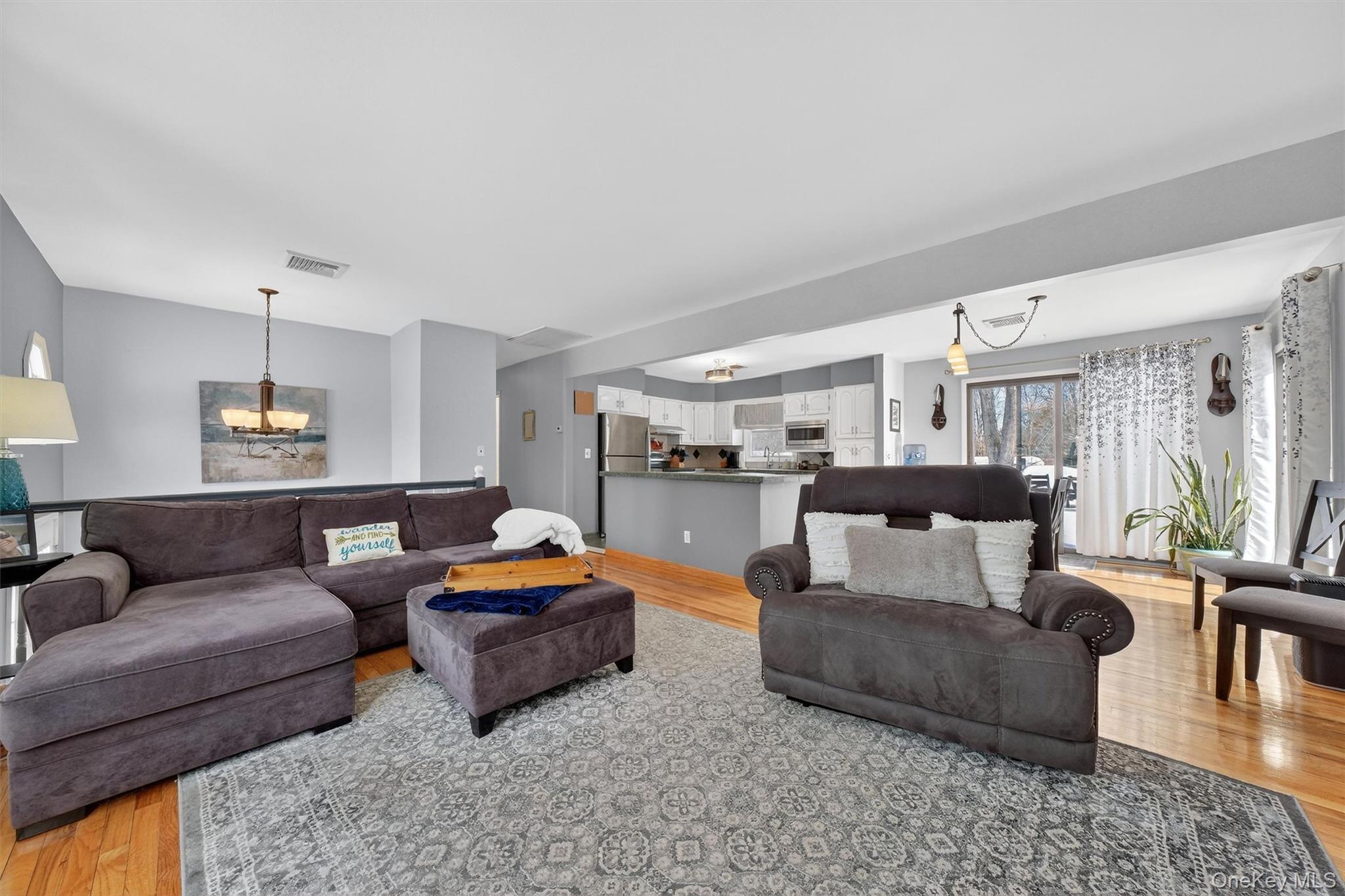 32 Louise Lane, Hopewell Junction, NY 12533