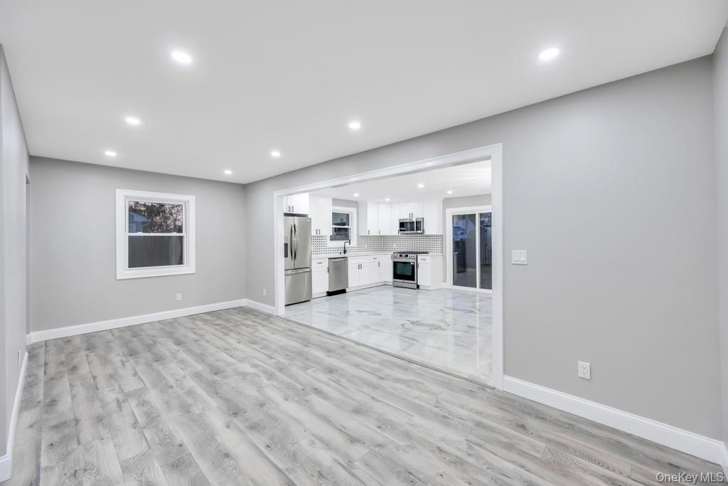 27 Ash Street, Central Islip, NY 11722