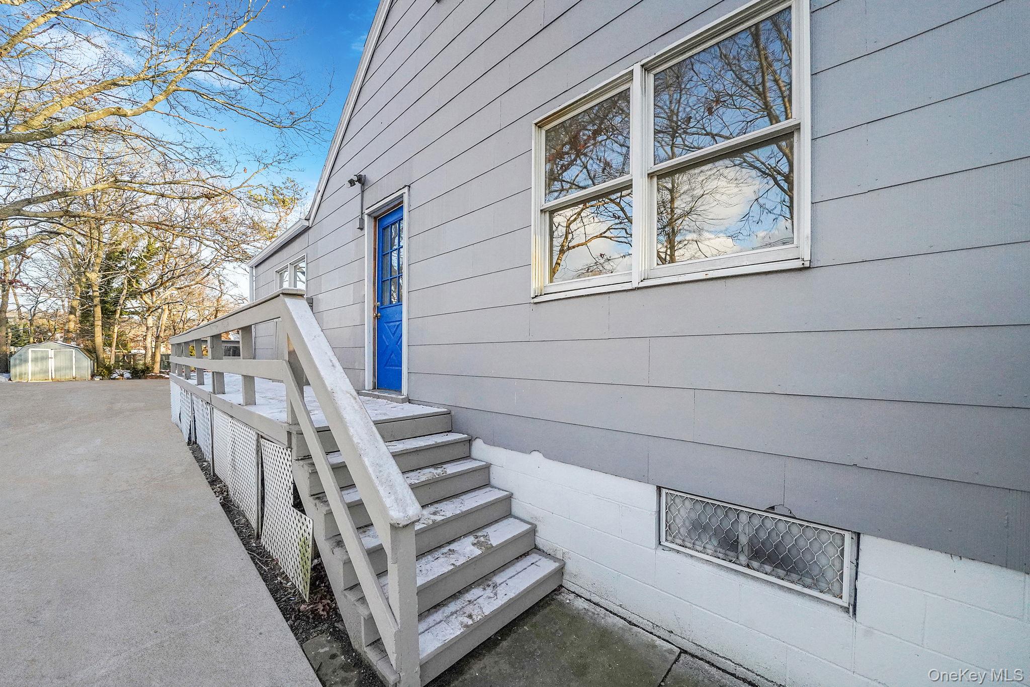 139 Madison Street, Mastic, NY 11950