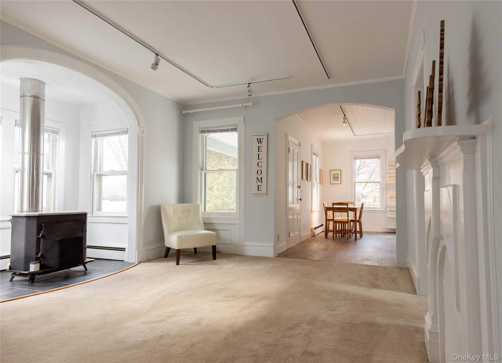 244 Broadway, Port Ewen, NY 12429