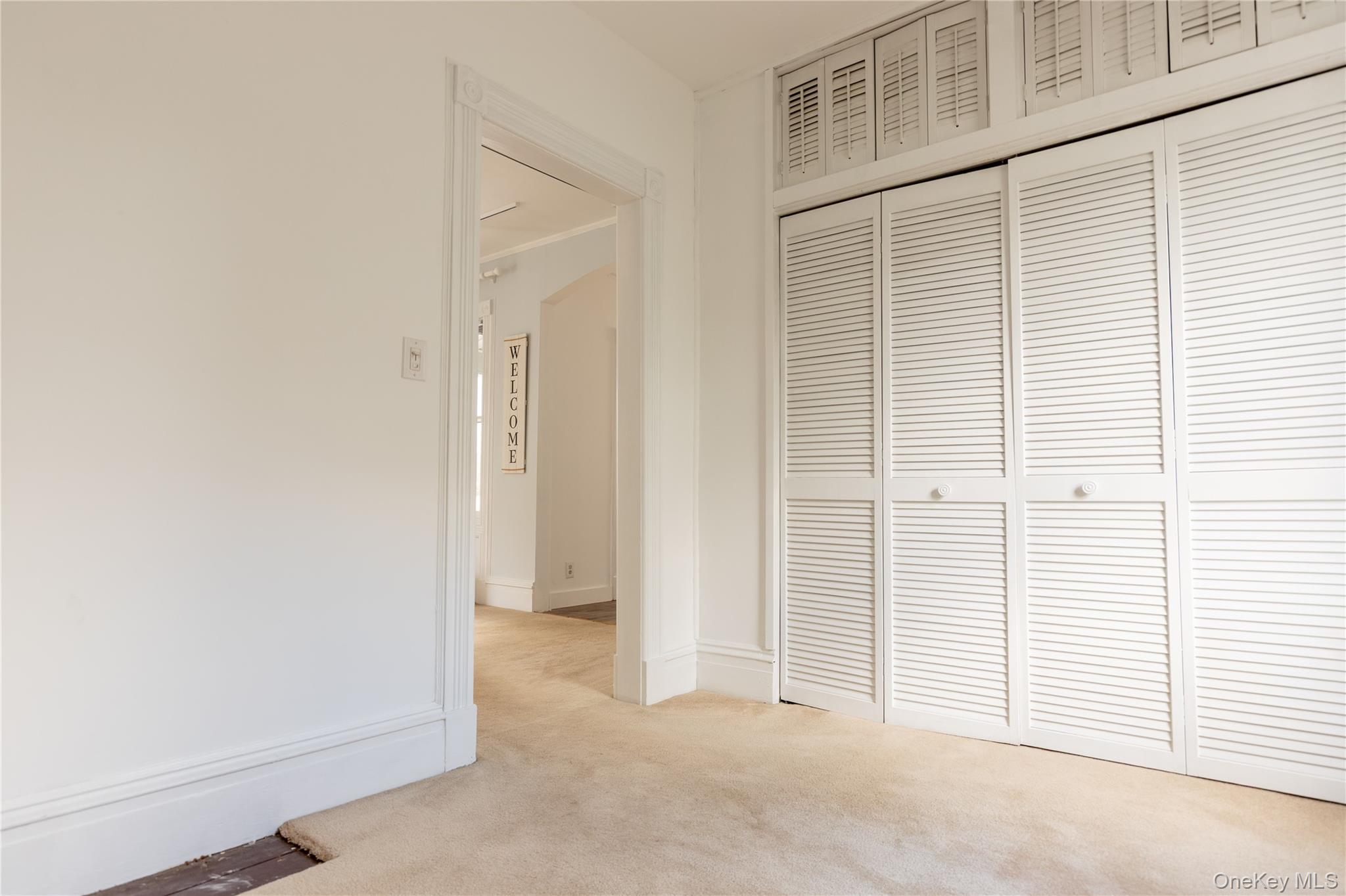 244 Broadway, Port Ewen, NY 12429