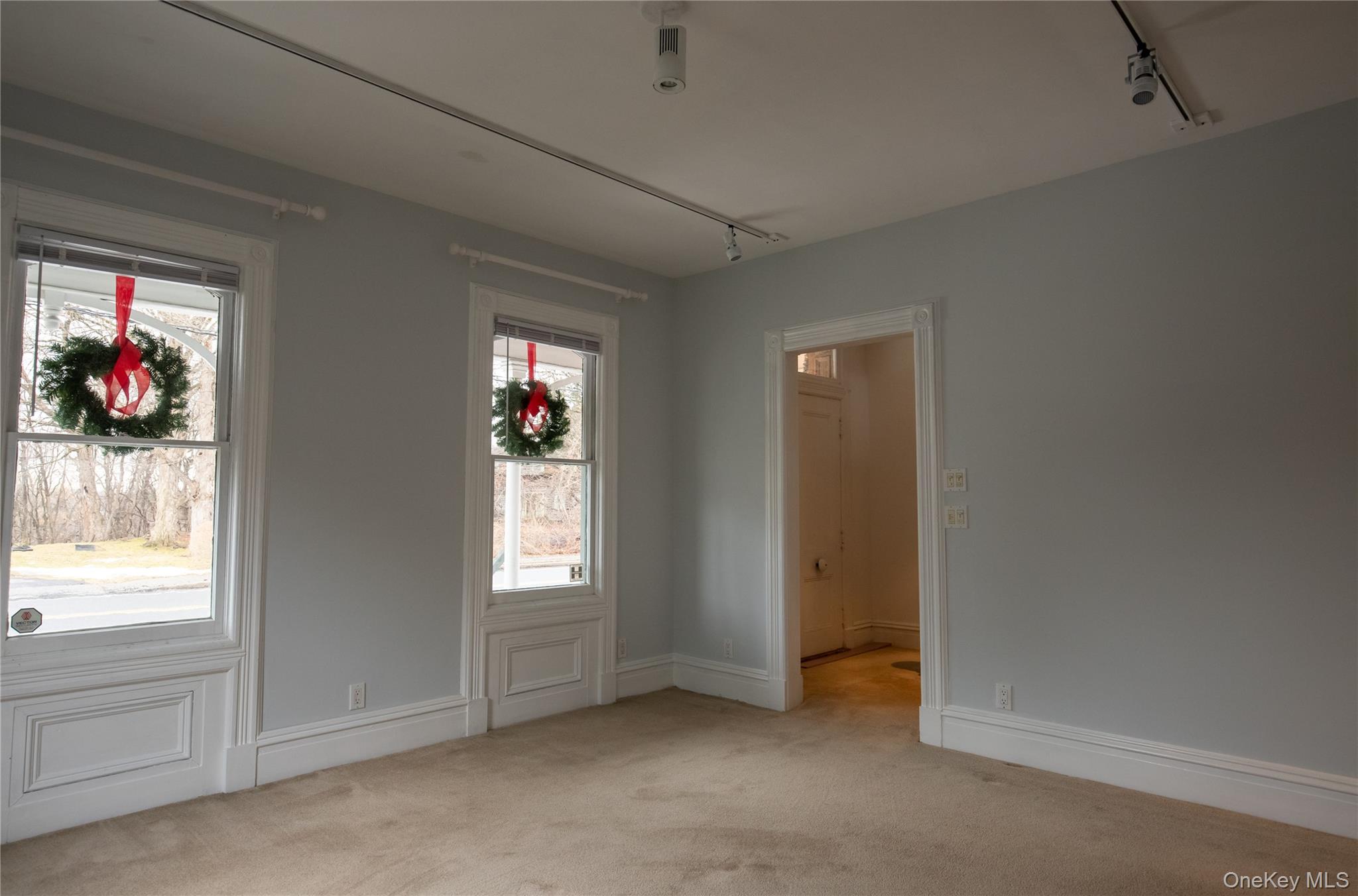 244 Broadway, Port Ewen, NY 12429