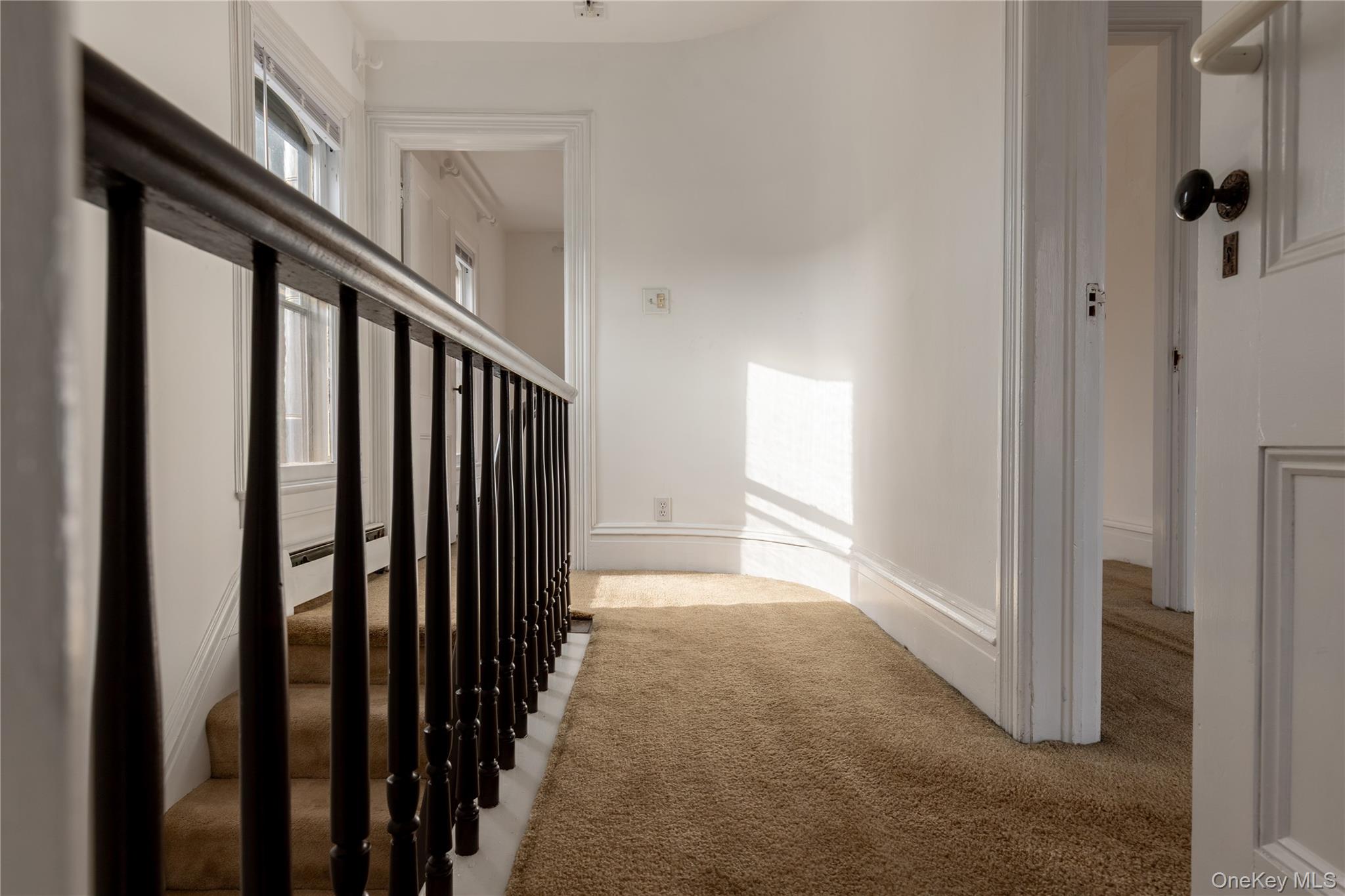 244 Broadway, Port Ewen, NY 12429