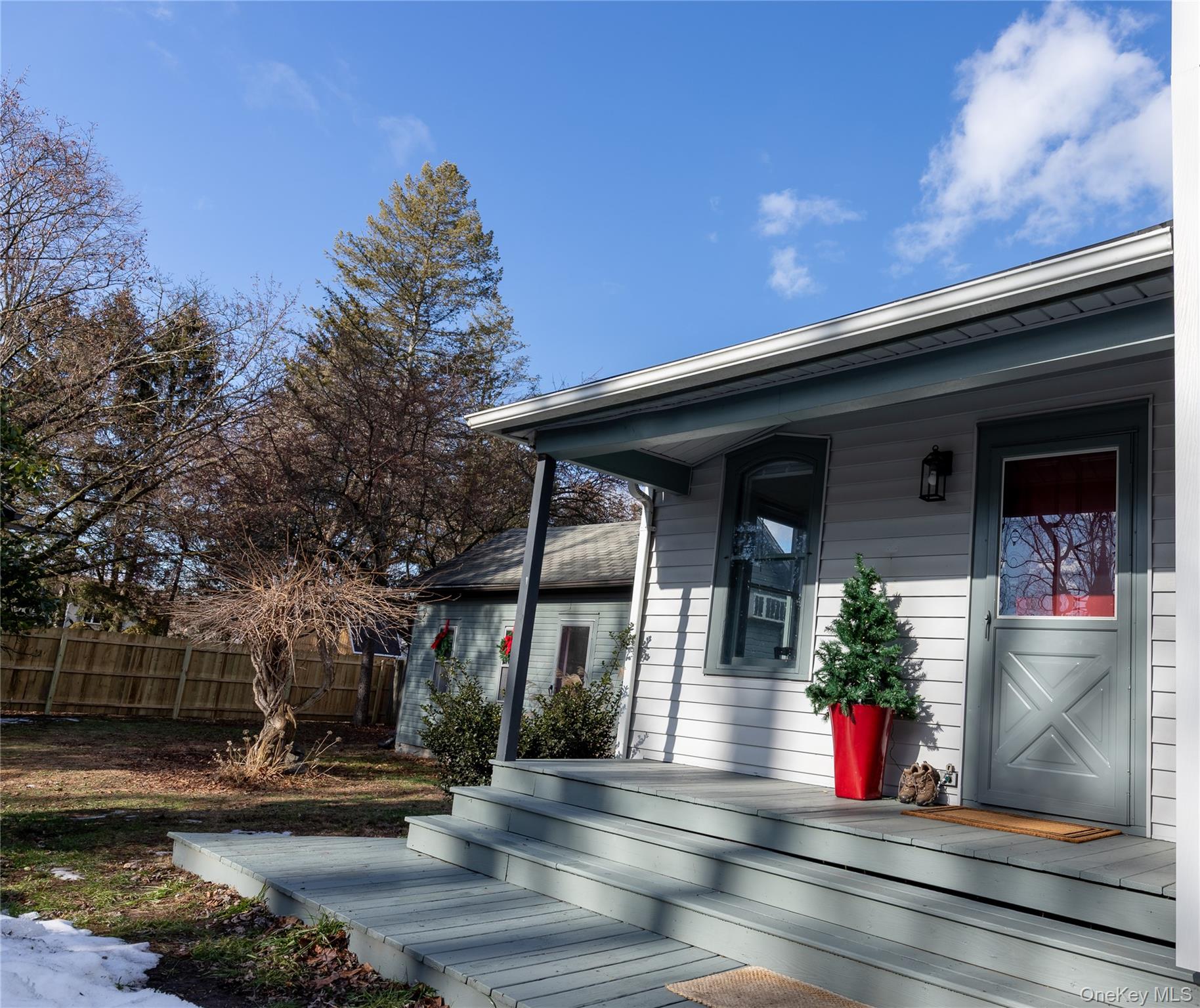 244 Broadway, Port Ewen, NY 12429