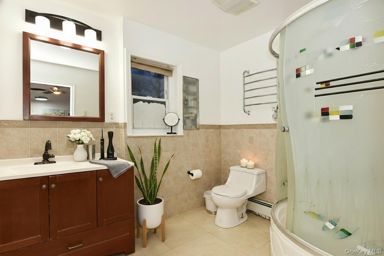 116 Nottingham Road, Manhasset Hills, NY 11040