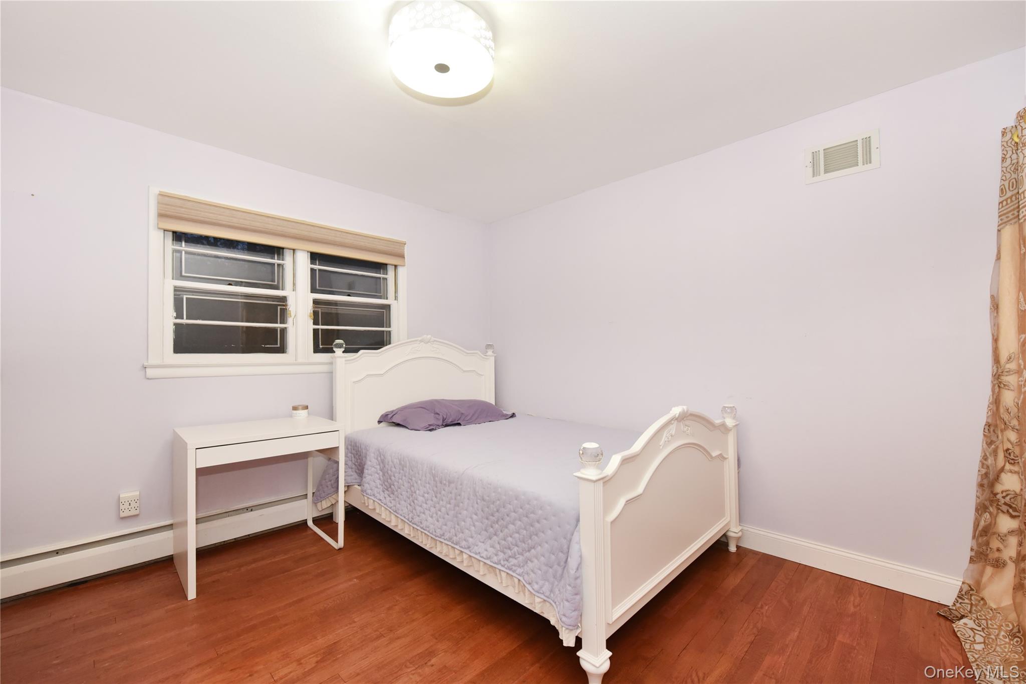 116 Nottingham Road, Manhasset Hills, NY 11040