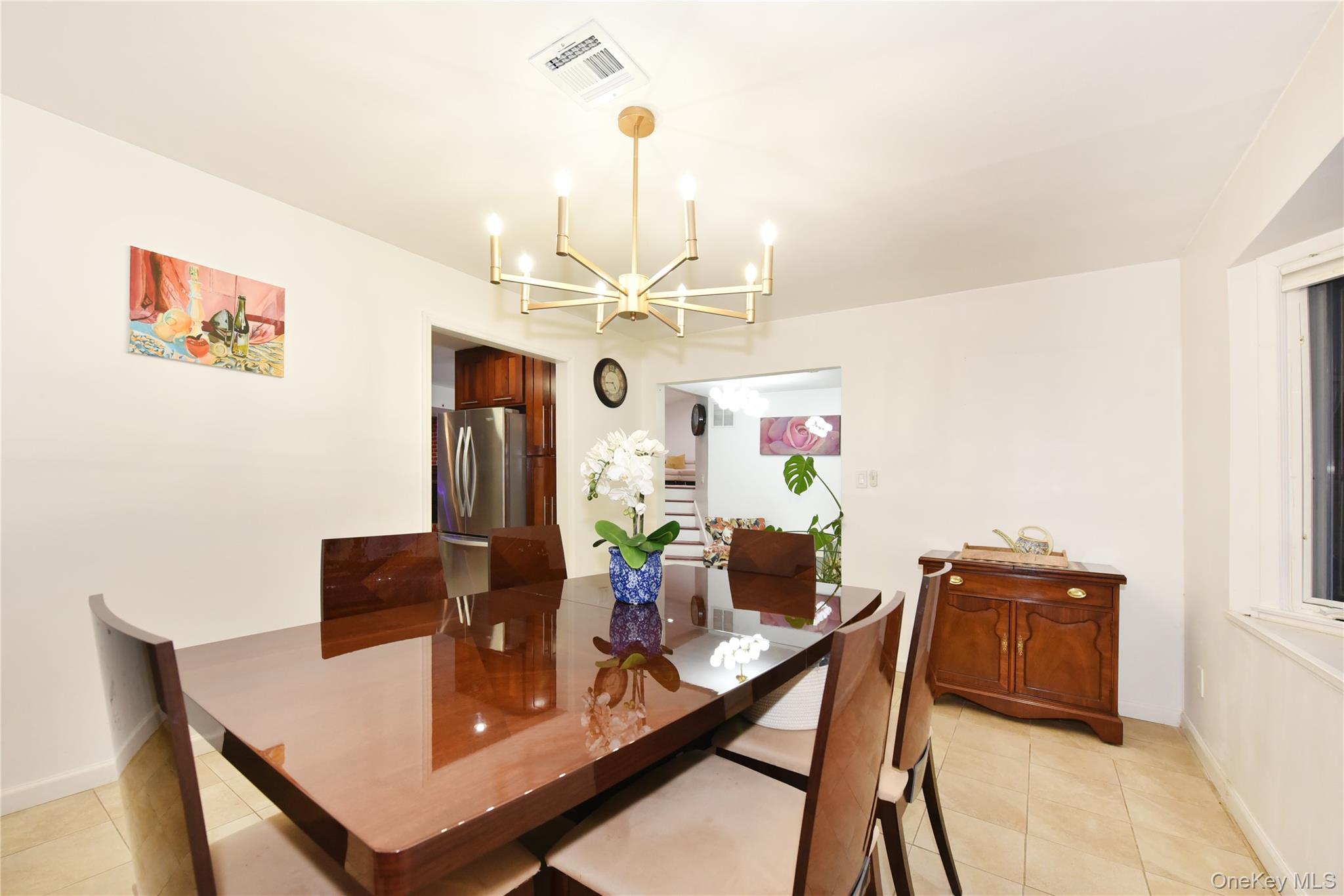 116 Nottingham Road, Manhasset Hills, NY 11040