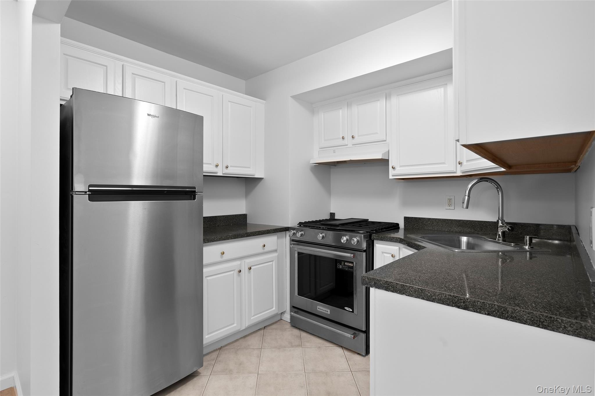 55 Monroe Boulevard # 2L, Long Beach, NY 11561