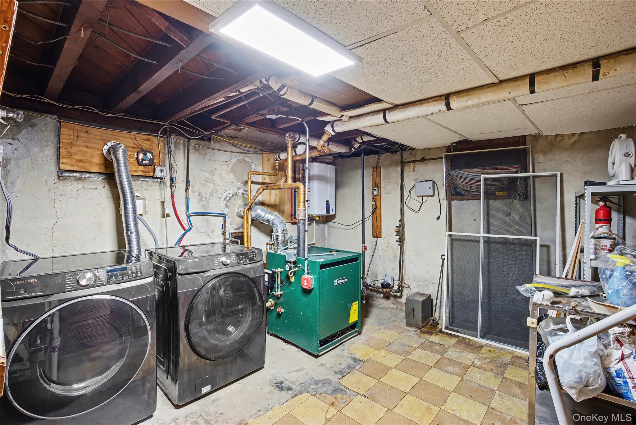 12 King Street, Freeport, NY 11520