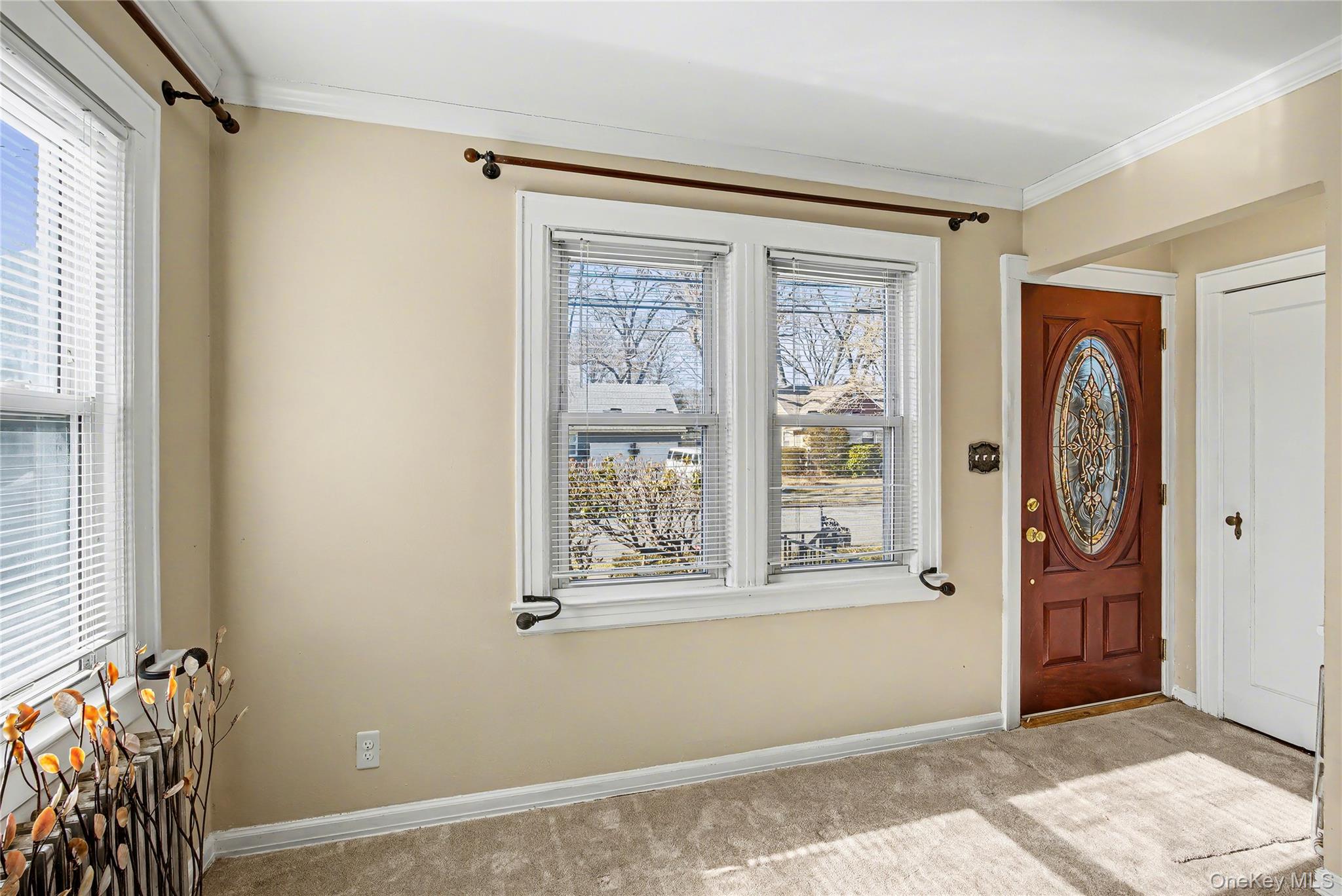 12 King Street, Freeport, NY 11520