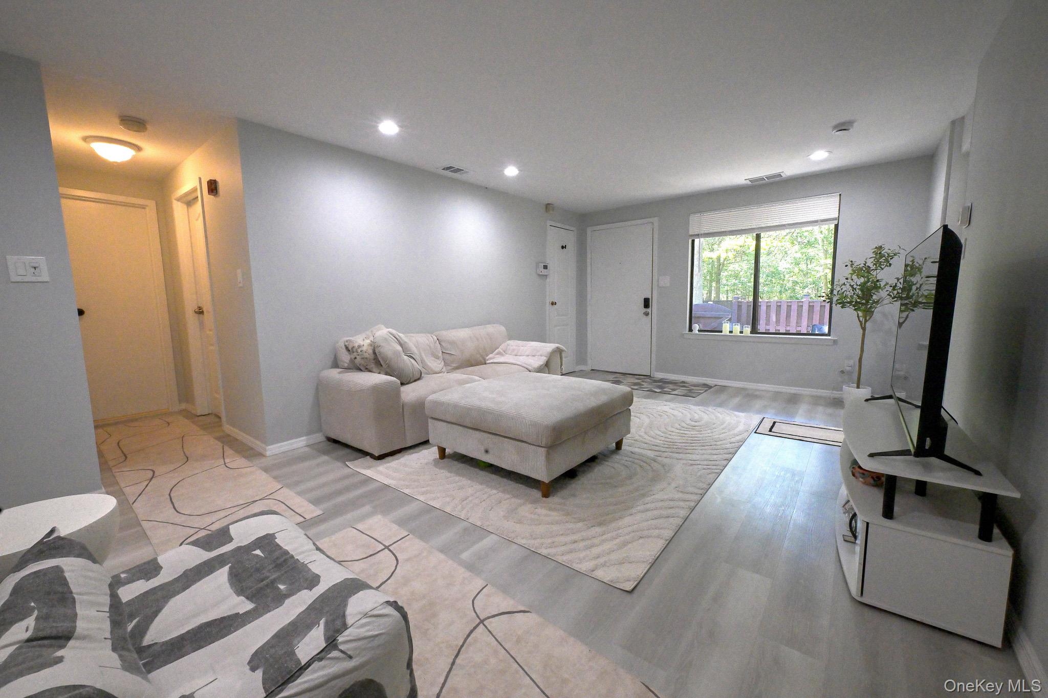 128 Sagamore Hills Drive, Port Jefferson Station, NY 11776