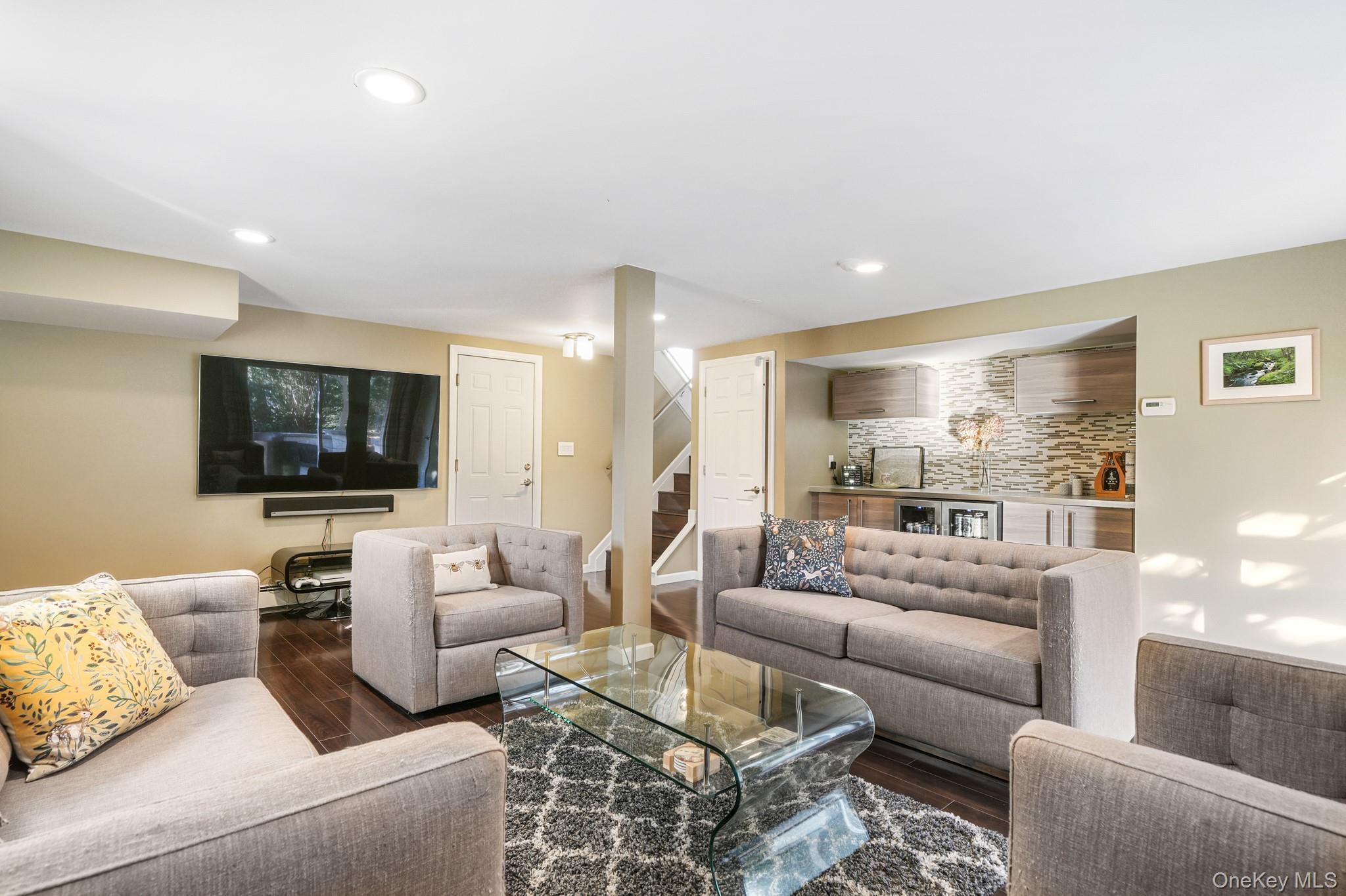 164 Drisler Avenue, White Plains, NY 10607