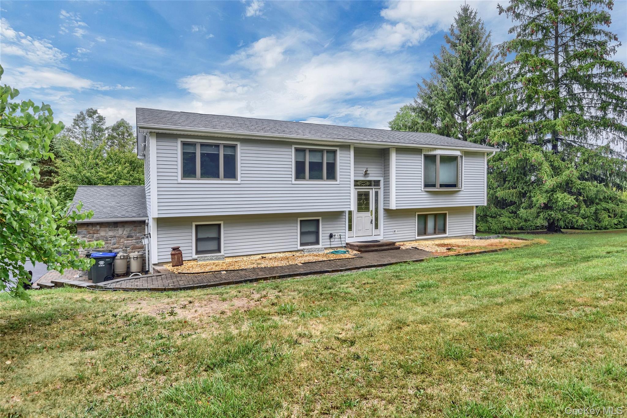 6 Emily Lane, Monroe, NY 10950