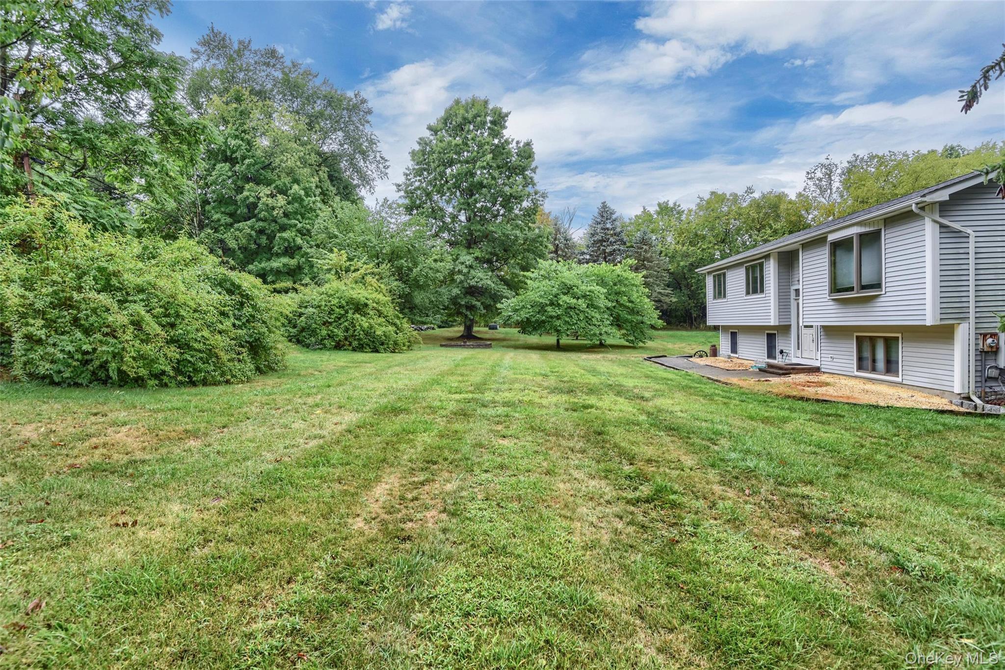 6 Emily Lane, Monroe, NY 10950