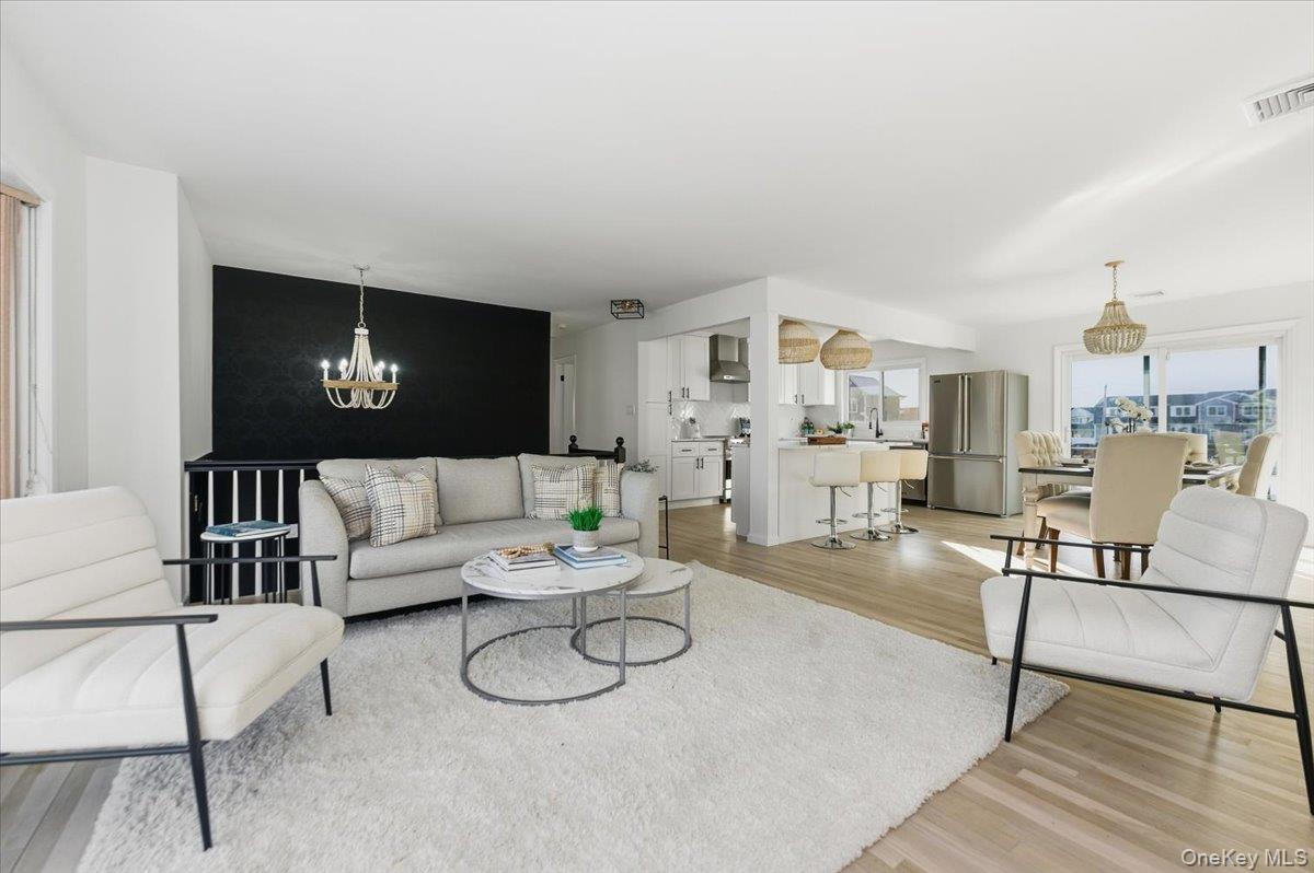 230 Sequams Lane Center, West Islip, NY 11795