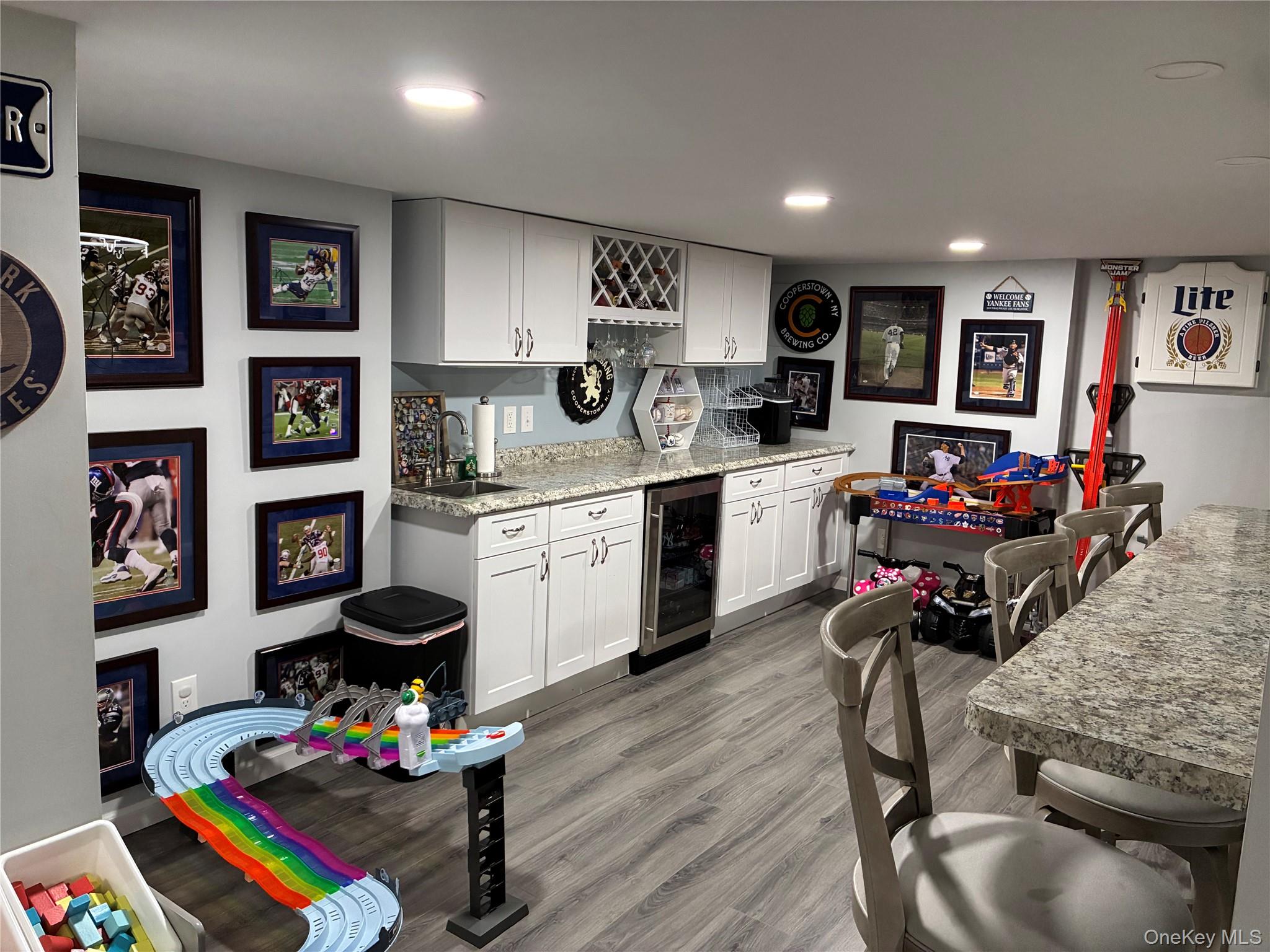 34 Beach Street, West Islip, NY 11795